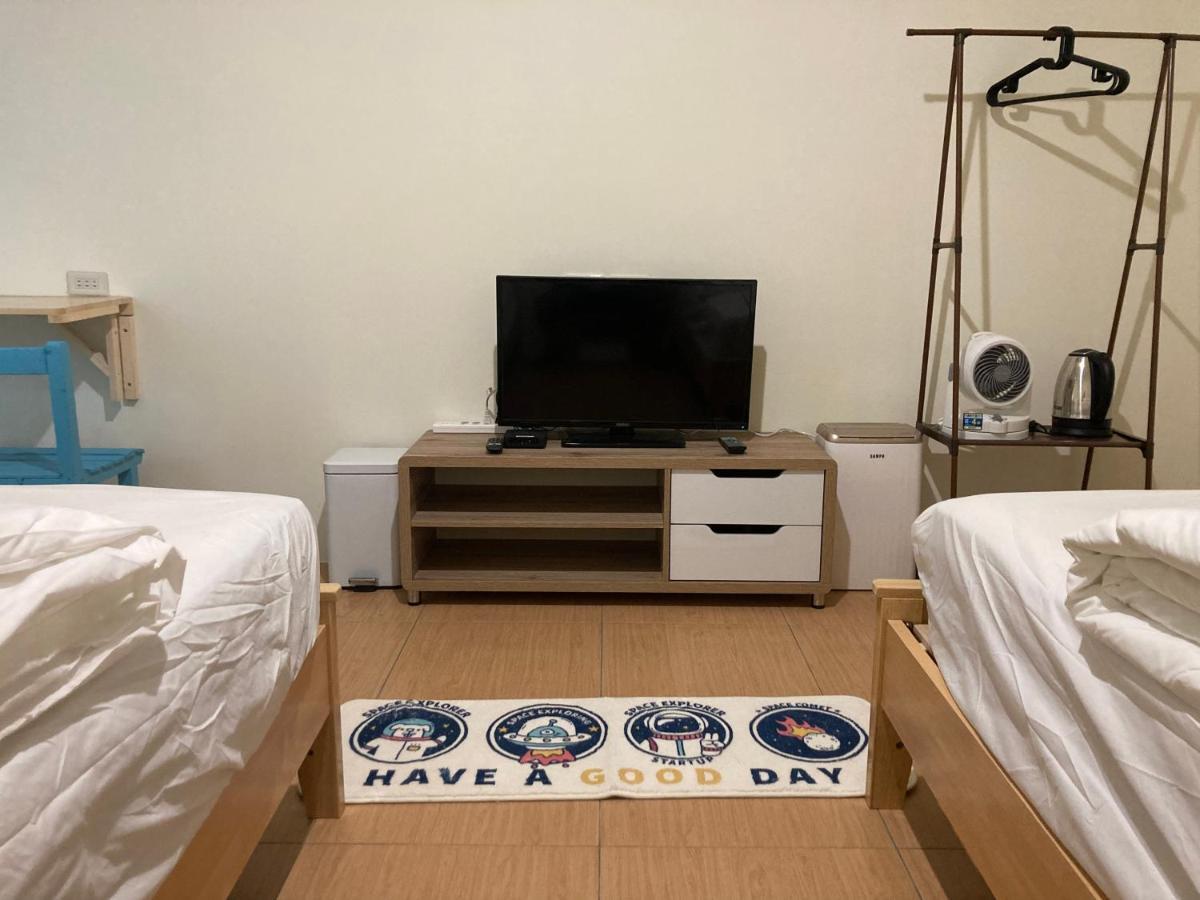 老老街 誠君民宿 Fencsihu Kültér fotó